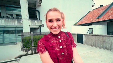 Фанатка увидела известного русского блогера в Малайзии и отдалась ему прямо на крыше