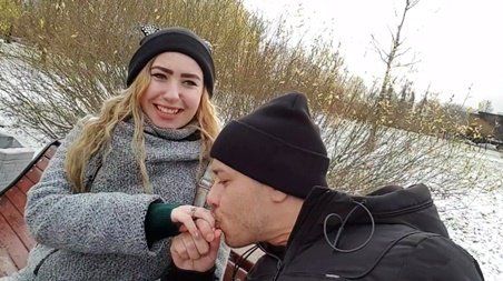 Русский пикап на деле: подцепил девушку в парке на лавочке